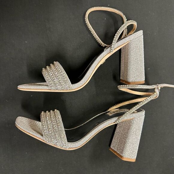 New Badgley Mischka Becca Silver Rhinestone Bedazzled Heeled Sandals 9.5 - Picture 5 of 8